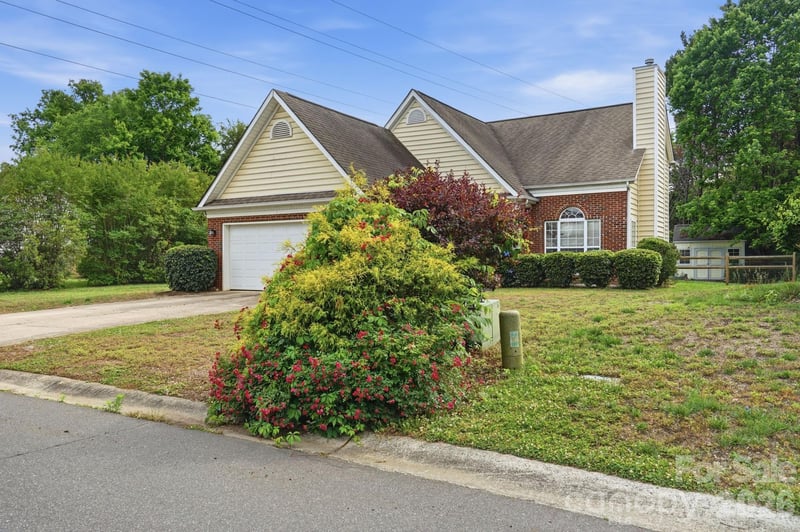 6914 Weirton Pl, Charlotte, NC 28226