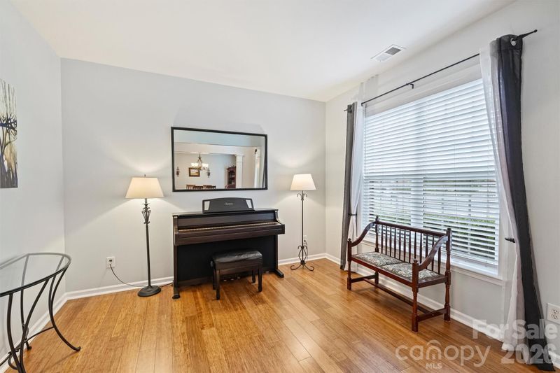 9610 Garland Ct, Charlotte, NC 28277