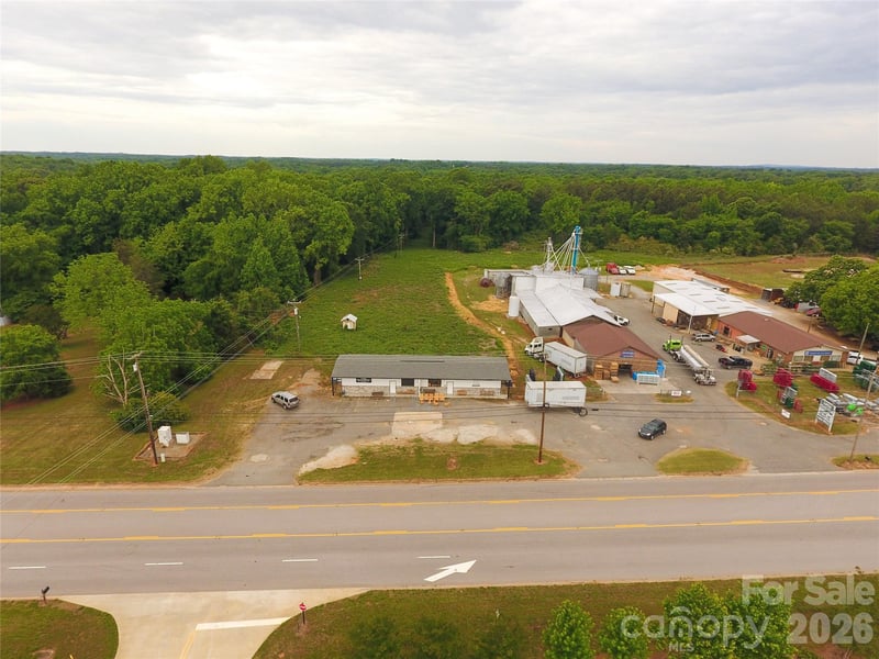 1535 Filbert Hw, York, SC 29745
