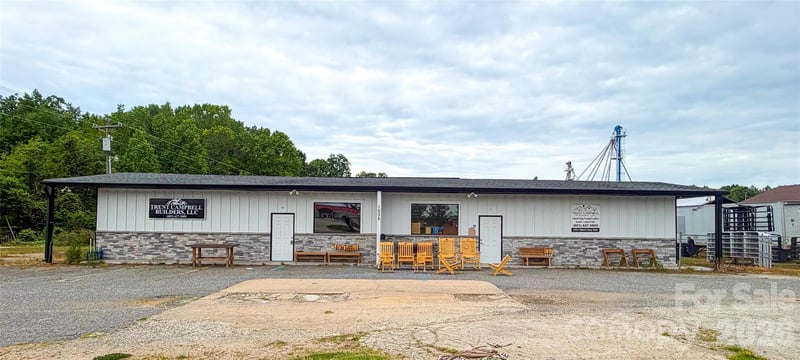 1535 Filbert Hw, York, SC 29745
