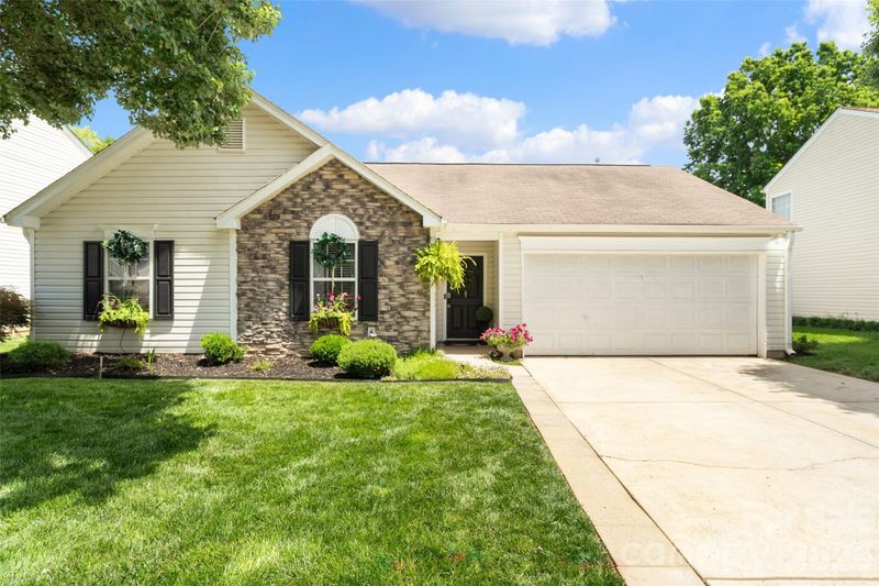 3917 Laurel View Cir, Indian Trail, NC 28079
