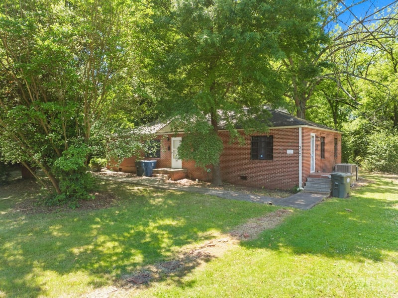 317 W D Ave, Salisbury, NC 28144