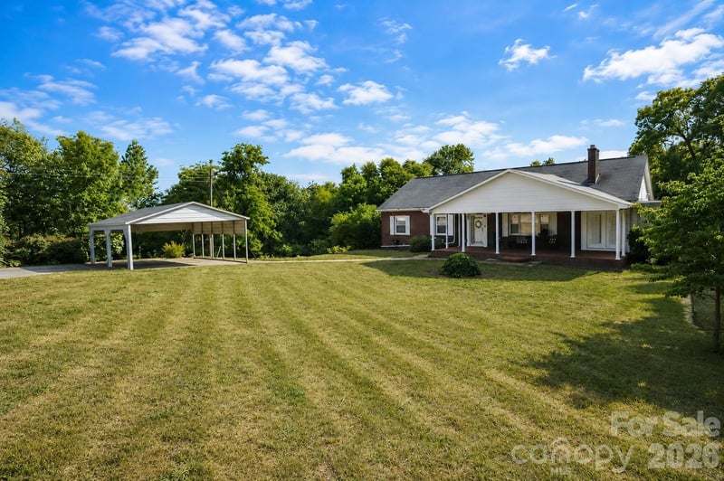 3021 Davis Park Rd, Gastonia, NC 28052