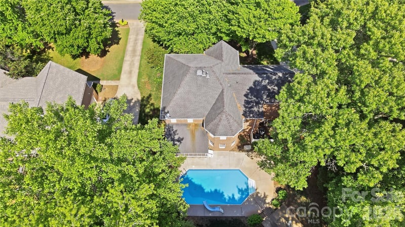 7126 Weddington Brook Dr, Matthews, NC 28104