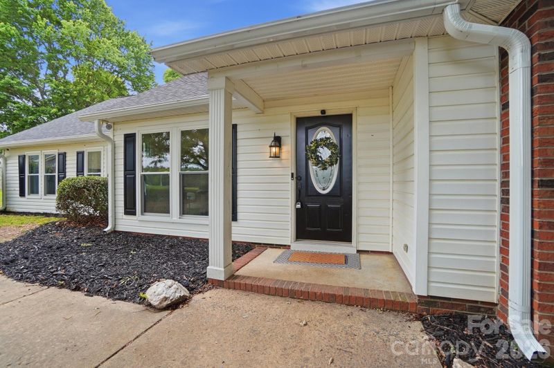 1919 Gables Dr, Monroe, NC 28112