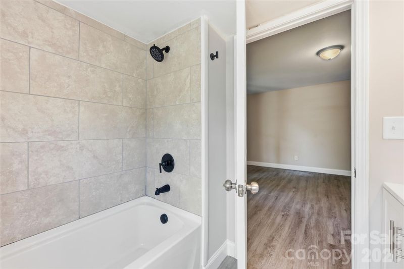 401 Franklin Ave, Kannapolis, NC 28081