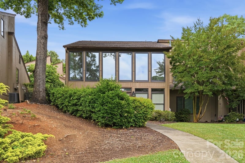 7 Marina Rd, Lake Wylie, SC 29710