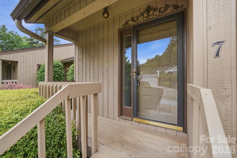 7 Marina Rd, Lake Wylie, SC 29710