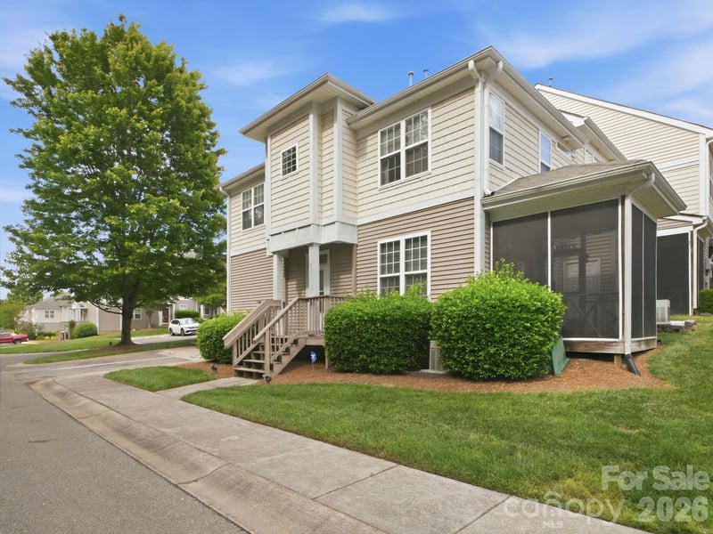 921 Ashworth Dr, Gastonia, NC 28054