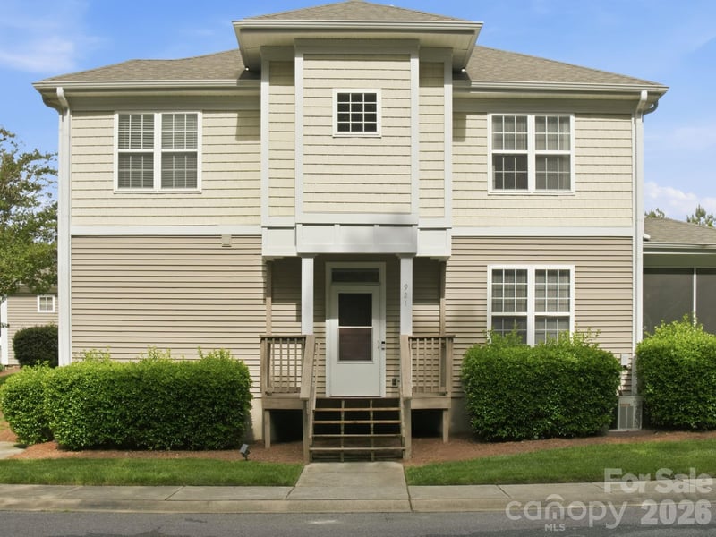 921 Ashworth Dr, Gastonia, NC 28054