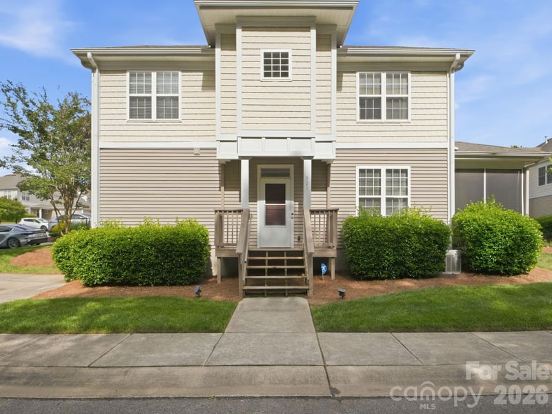 921 Ashworth Dr, Gastonia, NC 28054