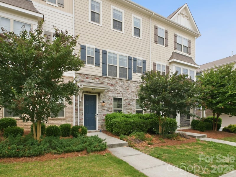 1038 Doveridge St, Charlotte, NC 28273