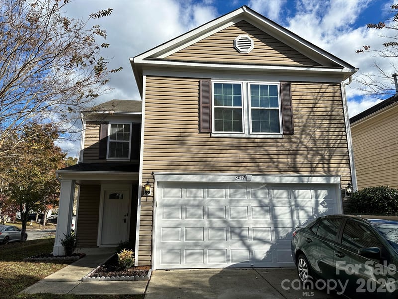 3042 Meadow Knoll Dr, Charlotte, NC 28269