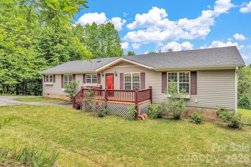 31 Trent Dr #48, Leicester, NC 28748