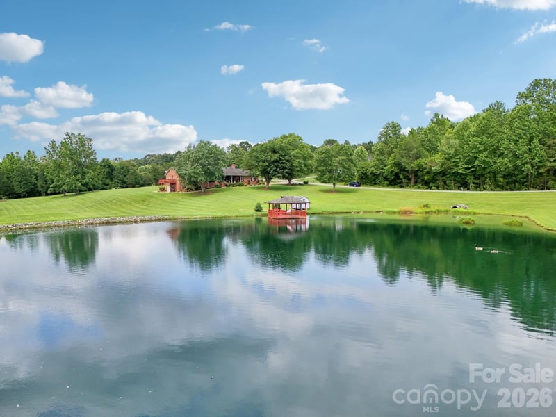 3381 Elaine Ave, Lincolnton, NC 28092