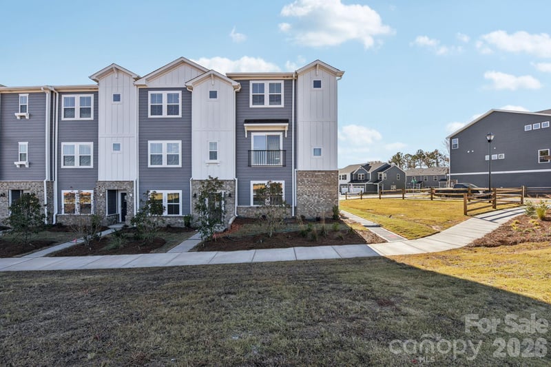 363 Golden Maple Ct, Fort Mill, SC 29708