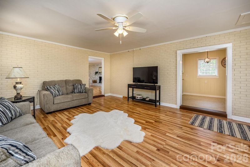 112 Persimmon Cir, Statesville, NC 28625