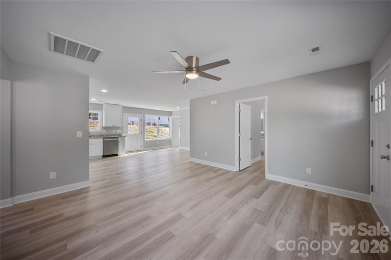 301 W 9th St, Kannapolis, NC 28081