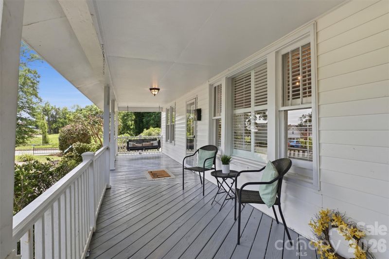 201 Smith St, Clover, SC 29710