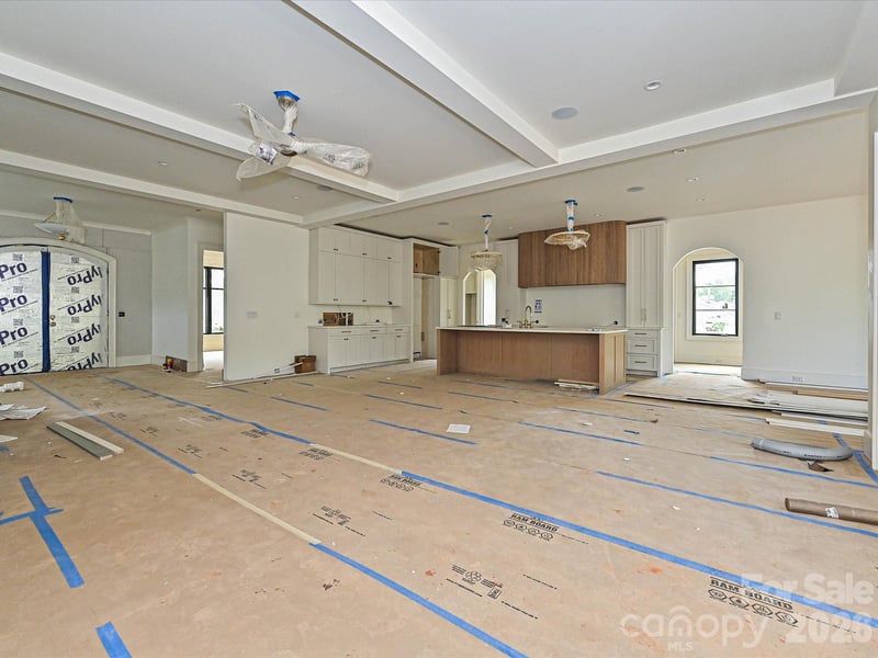 1329 Bevis Dr, Charlotte, NC 28209