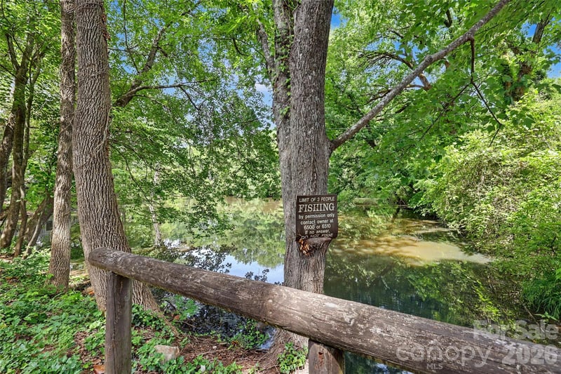 6510 Sharon Hills Rd, Charlotte, NC 28210