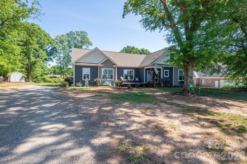 430 High Shoals Rd, Lincolnton, NC 28092
