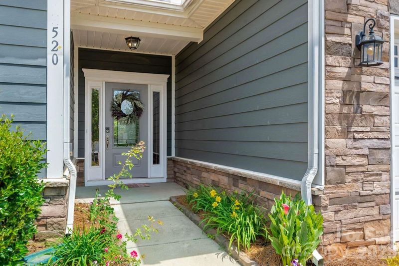 520 Trillium Way, Belmont, NC 28012