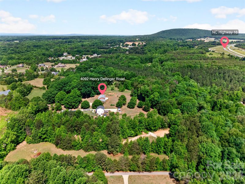 4092 Henry Dellinger Rd, Maiden, NC 28650