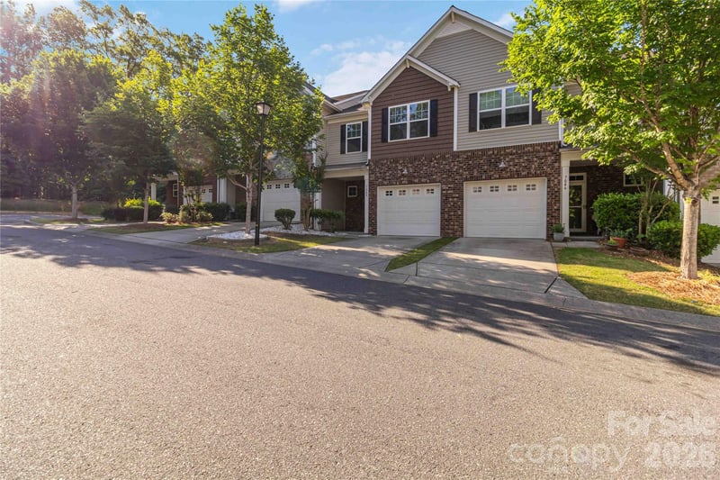 7048 Woodsbay Ln, Rock Hill, SC 29732