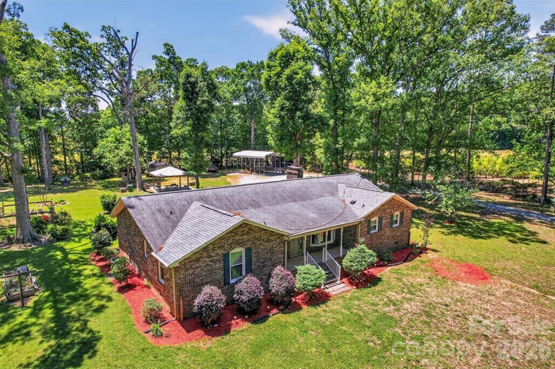 9807 Black Rd, Midland, NC 28107