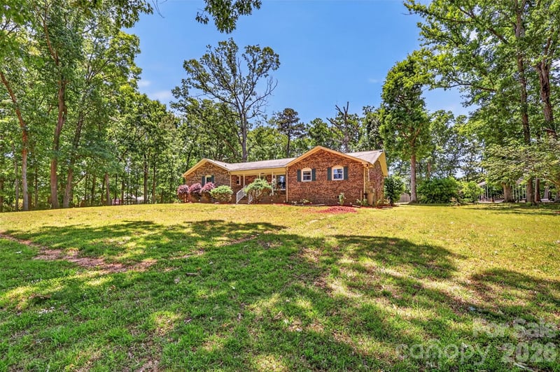 9807 Black Rd, Midland, NC 28107