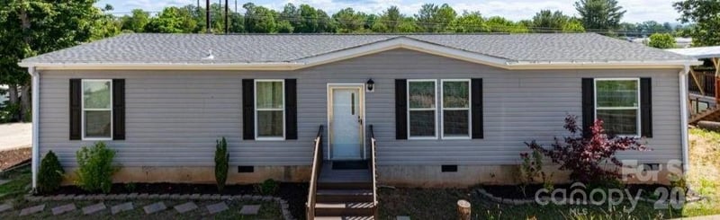 84 Hazelwood Rd, Asheville, NC 28806