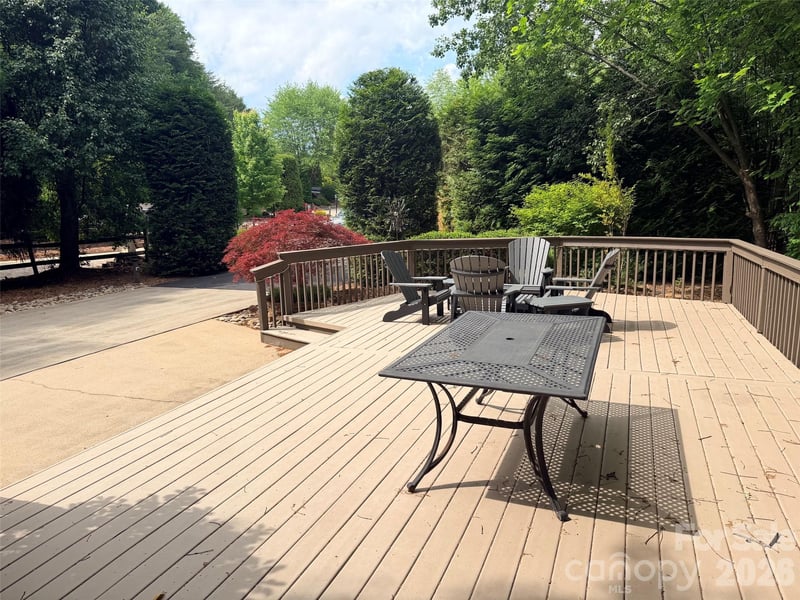 104 Willis Way, Lake Lure, NC 28746