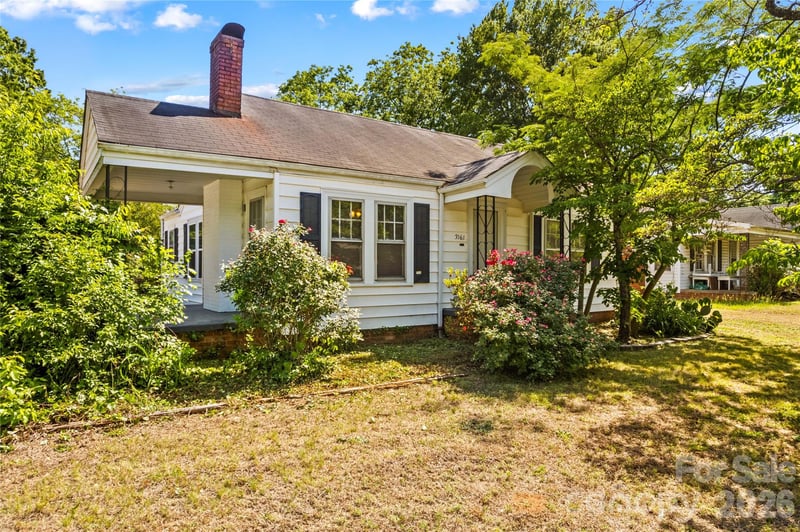 3161 Poplar Tent Rd, Concord, NC 28027