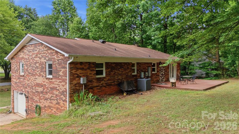 1959 Rock Springs Cir, Denver, NC 28037