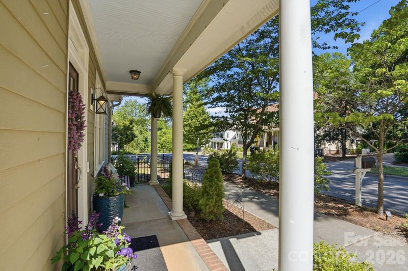 534 Spring St, Davidson, NC 28036
