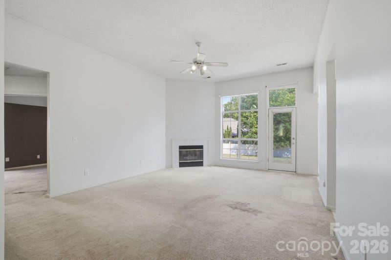 5807 Timber Falls Pl NW, Concord, NC 28027