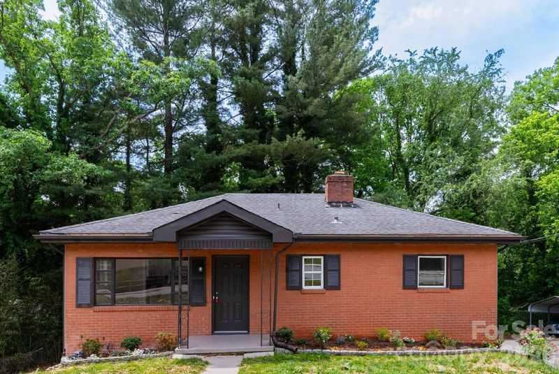 258 New Leicester Hw, Asheville, NC 28806