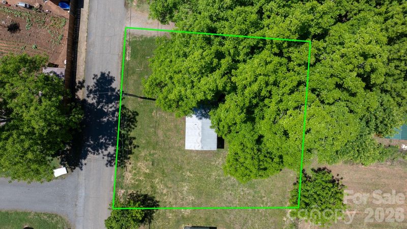 112 E 13th St, Newton, NC 28658
