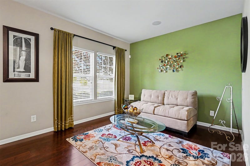 3315 Ashley View Dr, Charlotte, NC 28213