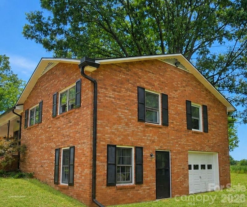 752 Hephzibah Church Rd, Crouse, NC 28033