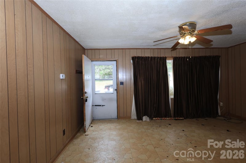 630 Dallas Spencer Mtn Rd, Dallas, NC 28034