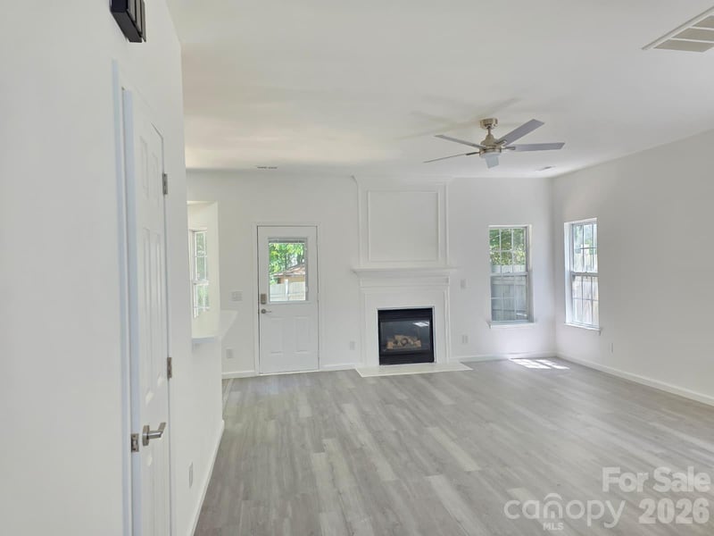 10317 Stoneykirk Ln, Charlotte, NC 28269
