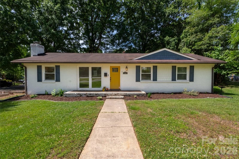4300 Dowling Dr, Charlotte, NC 28205