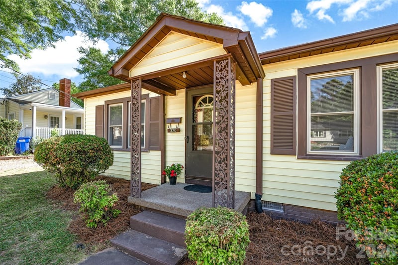 320 Cook St, Mooresville, NC 28115