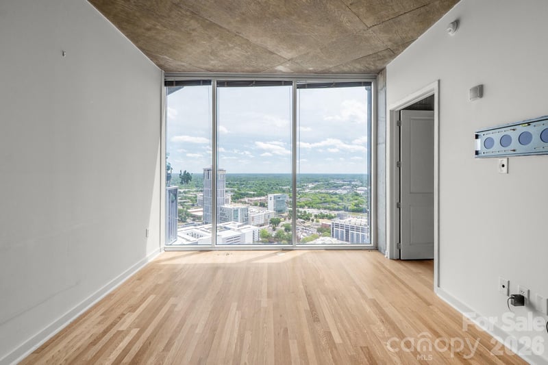 210 N Church St #3111, Charlotte, NC 28202