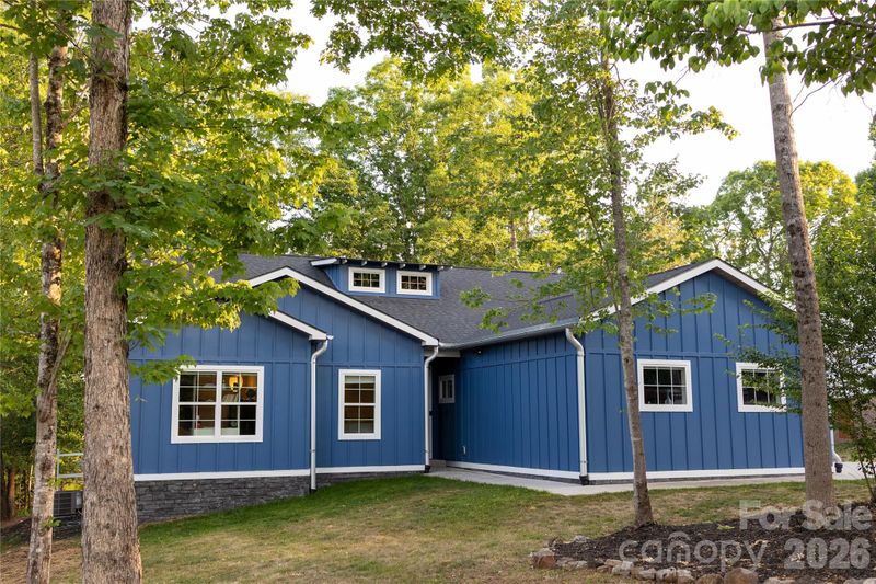 3813 54th Ave NE, Hickory, NC 28601