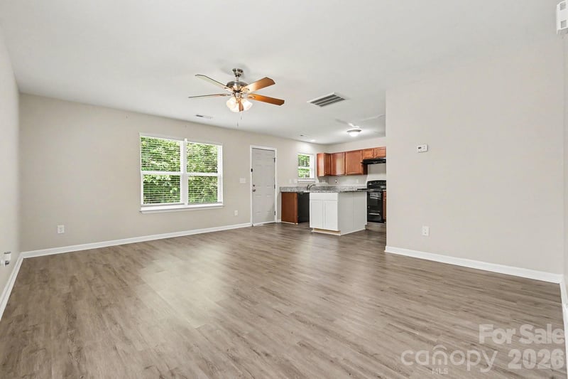 6532 Pennacook Dr, Charlotte, NC 28214