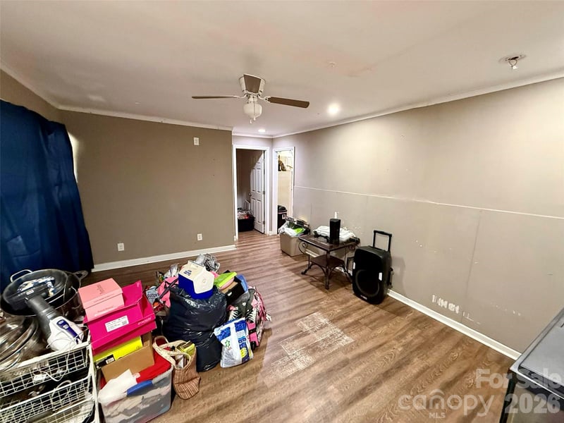 2607 Crescent Ln, Gastonia, NC 28052