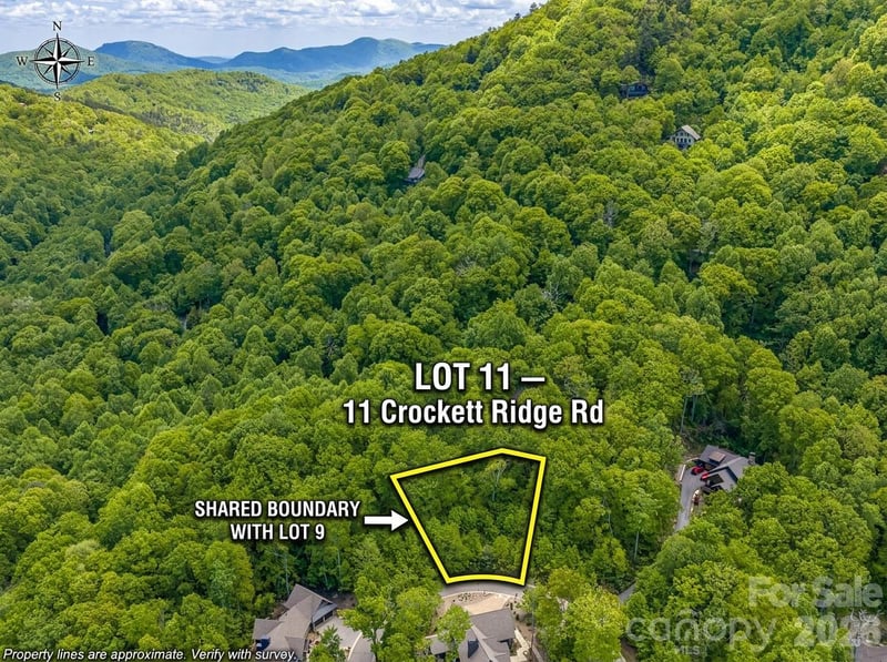 11 Crockett Ridge Rd, Black Mountain, NC 28711